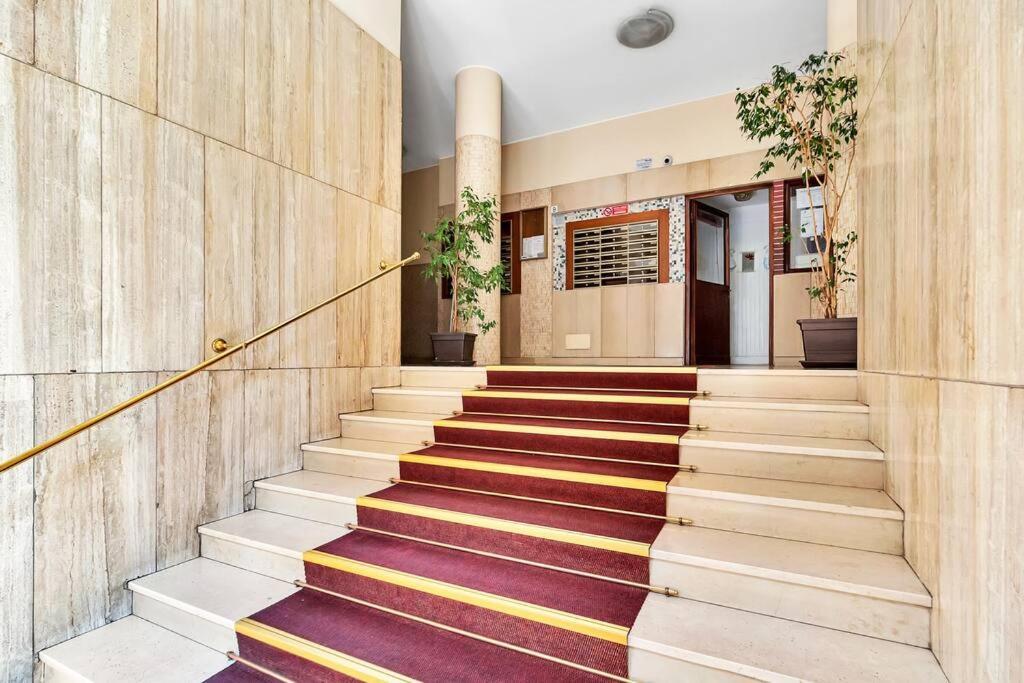 شقة Alessia'S Flat - Caroli ميلان المظهر الخارجي الصورة
